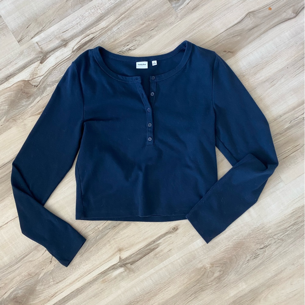 WORN ONCE - Sundays Best navy top